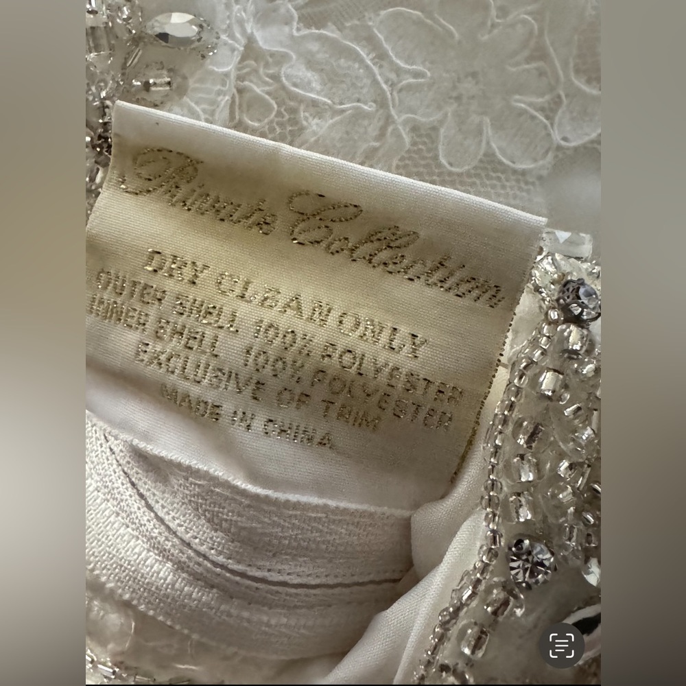 COPY - 1920’s style wedding dress. - Picture 2 of 3